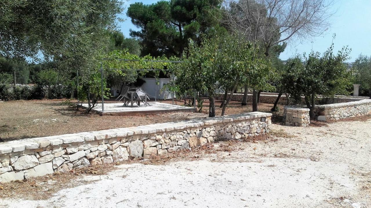منزل الضيف كاروفينيو  في Le Stanze Di Casa Polinisso المظهر الخارجي الصورة
